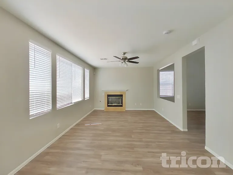 5513 Doe Springs Pl — Photo 5