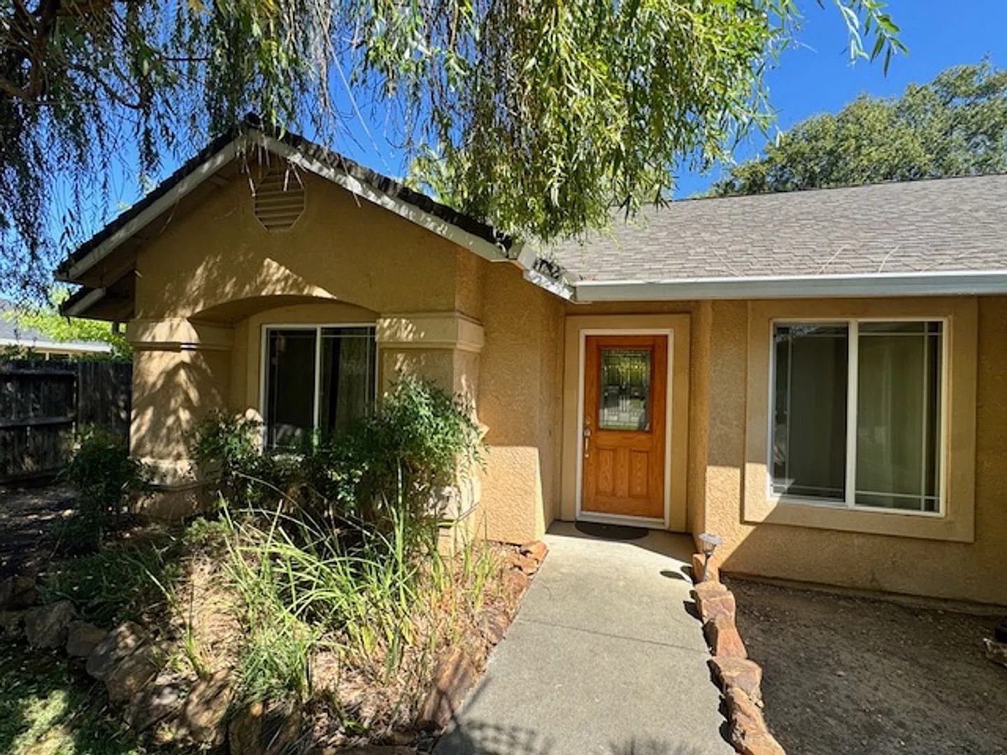 Beautiful South Redding Home — Photo 2