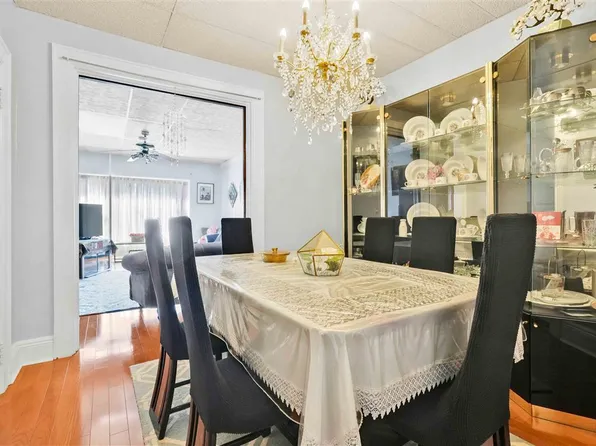 104-21 92nd Avenue image 9 of 61