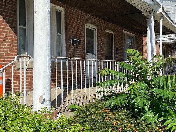 4th image of 4426 Knorr St