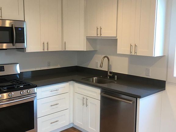 3rd image of 570 Lombard St APT 7