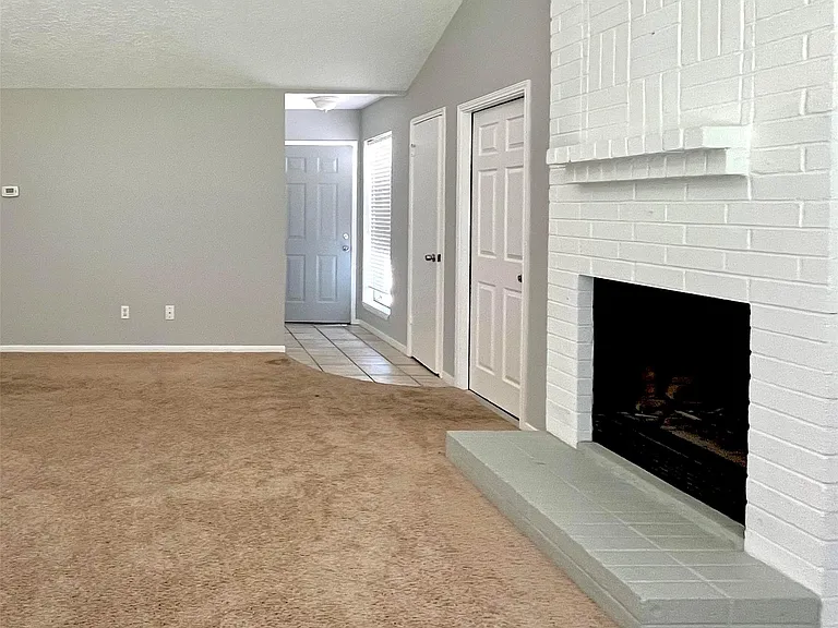 16893 Blue Jay St — Photo 5