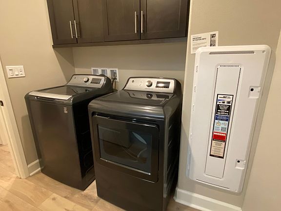 5th image of 10701 Audrey Ln