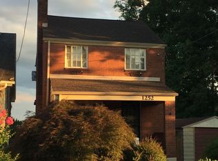 1252 Goodman St, Pittsburgh, PA 15218