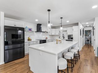 6100 W 88th St, Overland Park, KS 66207