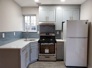 1852 Palmetto St APT 3, Ridgewood, NY 11385