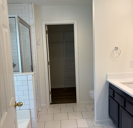 5th image of 614 Caselton Ct