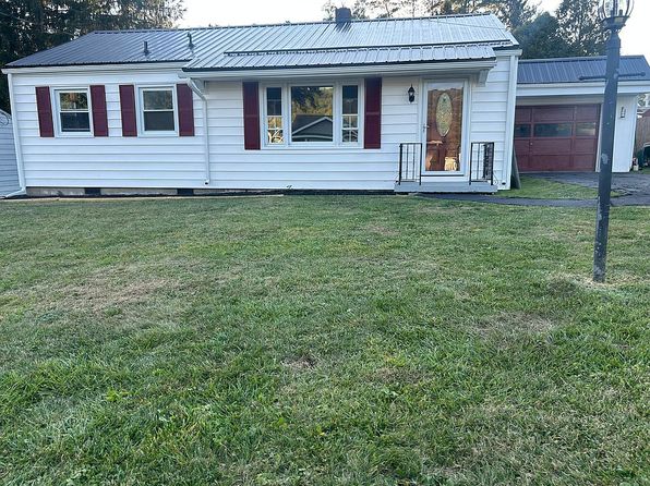 14 Dennis Ln