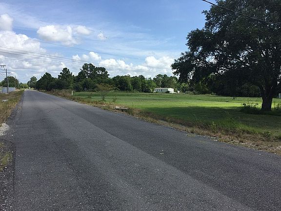 2nd image of 2260 Delta Dr