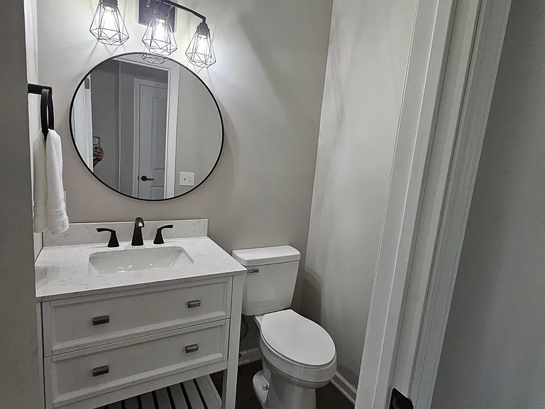 8737 Dixie Hwy #1 — Photo 7