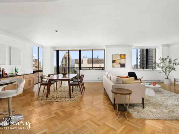 255 East 49th Street image 1 of 33