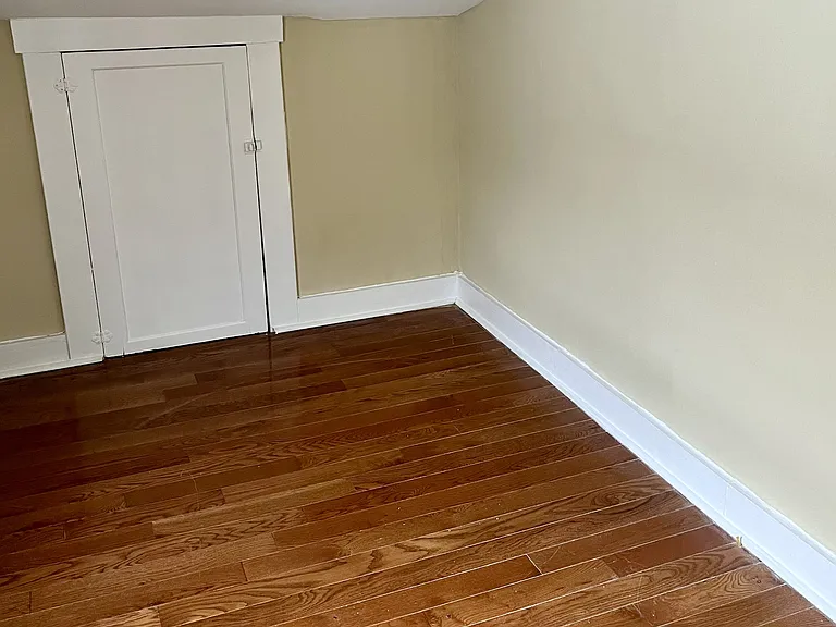 223 E Mountain Rd #4 — Photo 11