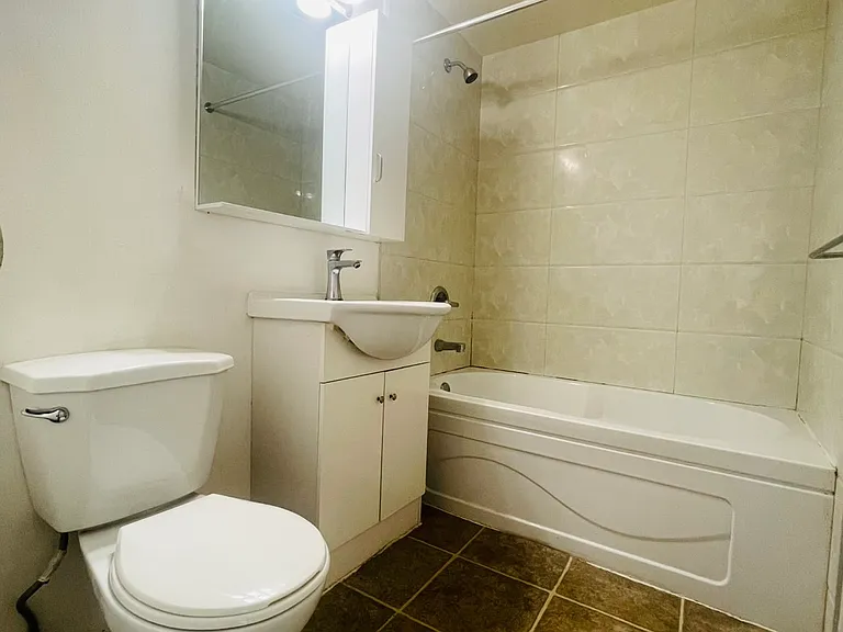 1350 Madison Ave #208 — Photo 11