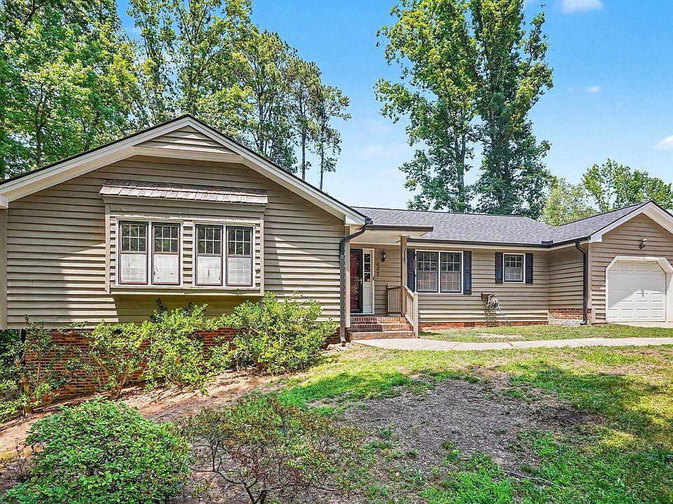 1st image of 405 Lynchester Ct