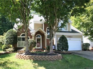 6818 Pipestone Ln, Charlotte, NC 28269