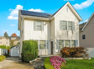 25 Grace Rd, Staten Island, NY 10306