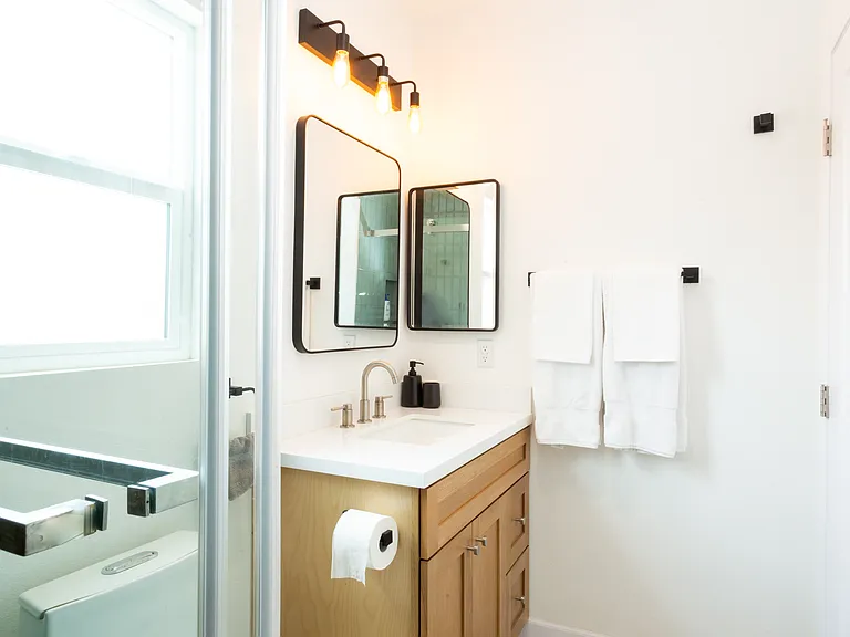2619 W Norwood Pl #A — Photo 21