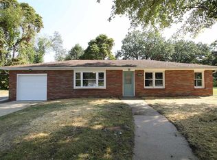 3007 McCormick Dr, Alton, IL 62002