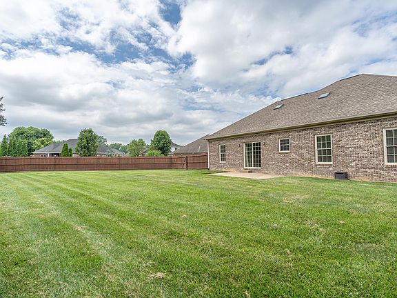 3rd image of 6054 Glen Oak Ct