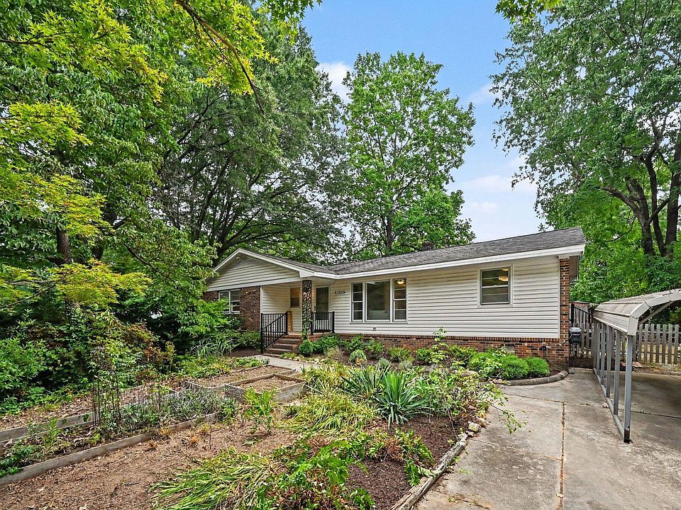 1st image of 1308 Azalea Dr