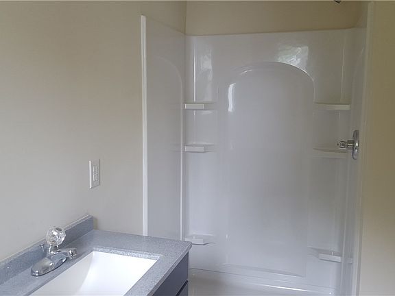 5th image of 5206 Blueridge Ave