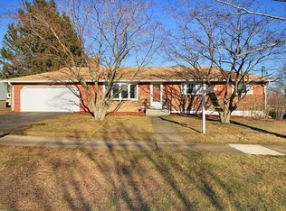 215 McLeod Pl, Stratford, CT 06614
