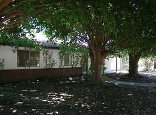 2366 Tivy Valley Rd, Sanger, CA 93657