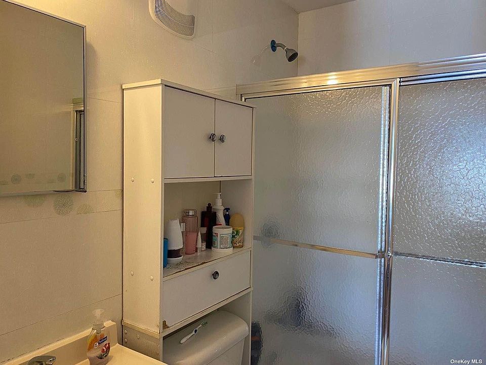 2nd image of 10815 37th Dr Suite 1