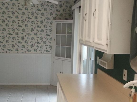 4th image of 1420 Grant St