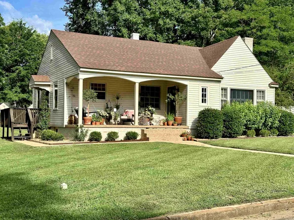 470 North Ave, Henderson, TN 38340