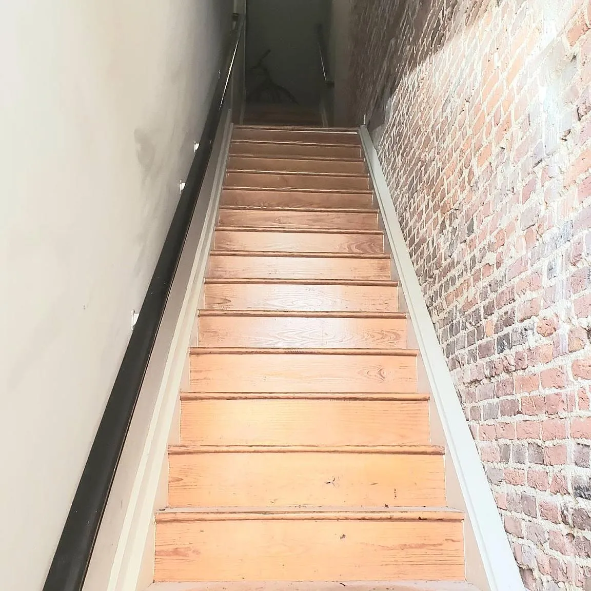 2 bed, 1000 sqft, $1,500 — Photo 2