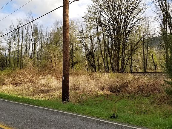 Another view of a portion of the east end.