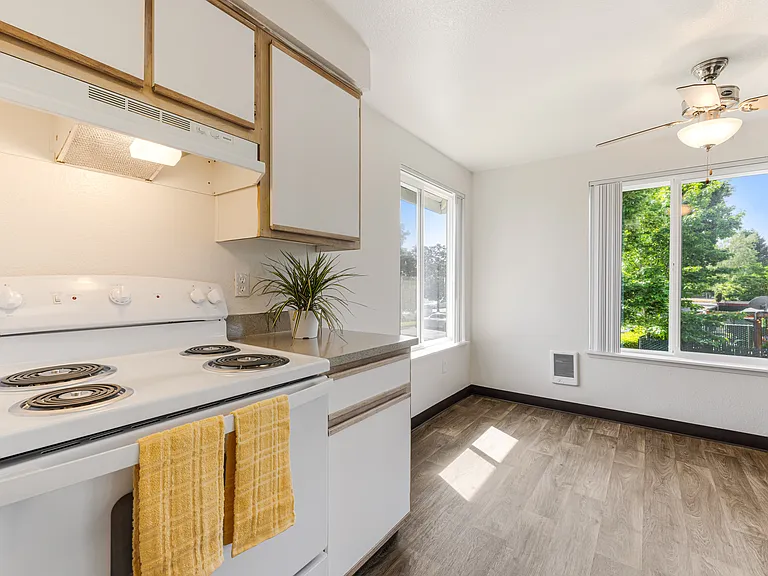Orchards Apartments — Photo 10