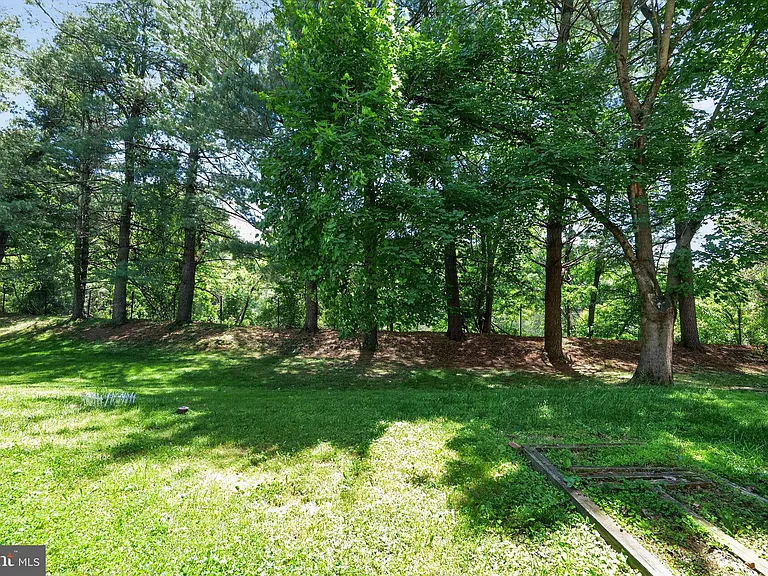 17 Wellspring Cir — Photo 31