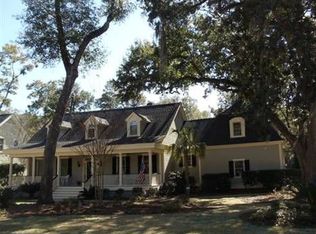 20 Ridge Rd, Beaufort, SC 29907