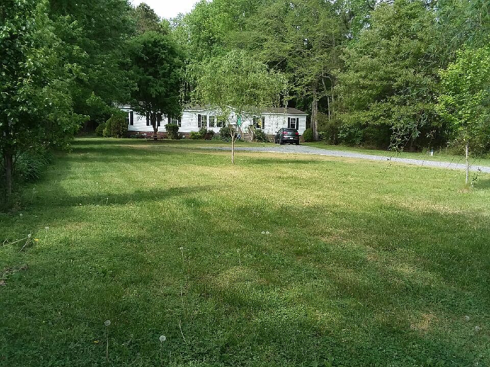 Close to town, yet Private!