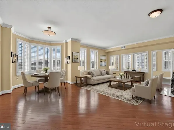 11776 Stratford House Pl APT 502, Reston, VA 20190