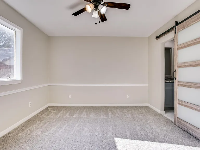5102 Lakeridge Ct — Photo 17