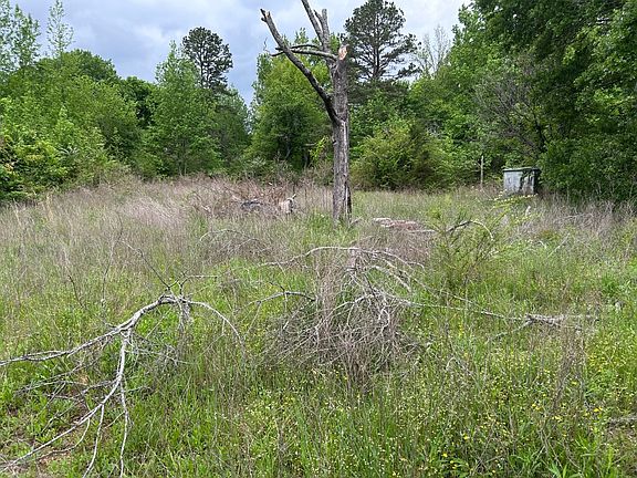 5th image of 138 Summit Top Rd