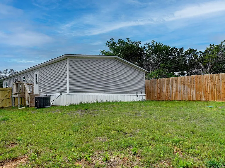 2509 Elk Trl — Photo 34