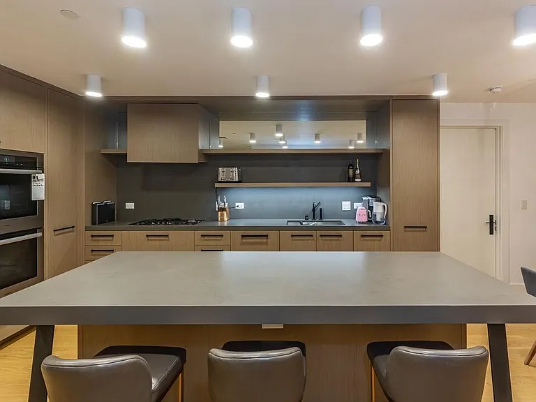 10777 Wilshire Blvd #205 — Photo 6