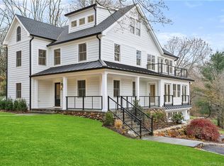 327 Valley Rd, Cos Cob, CT 06807