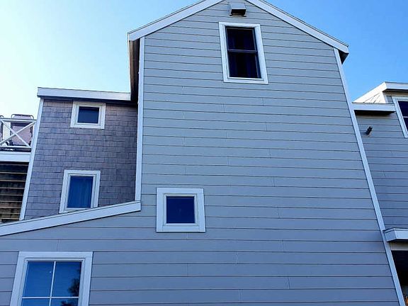 3rd image of 193 E Grand Ave APT 9