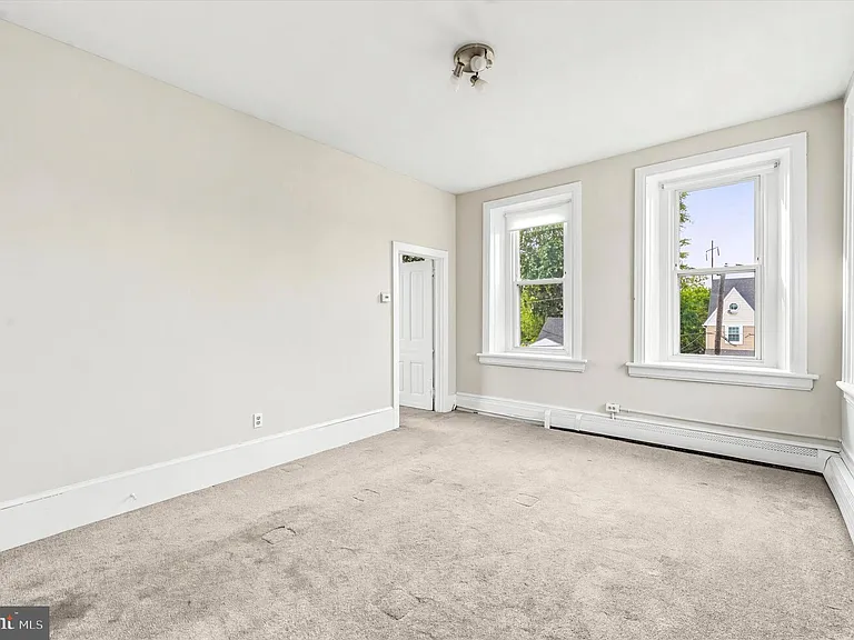 222 Henderson Ave #2 — Photo 10