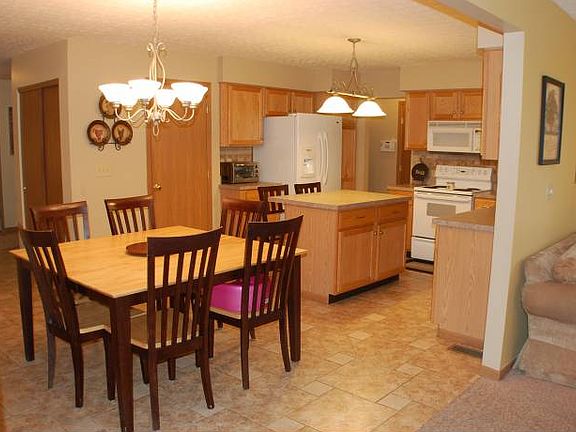 Open Island Kitchen