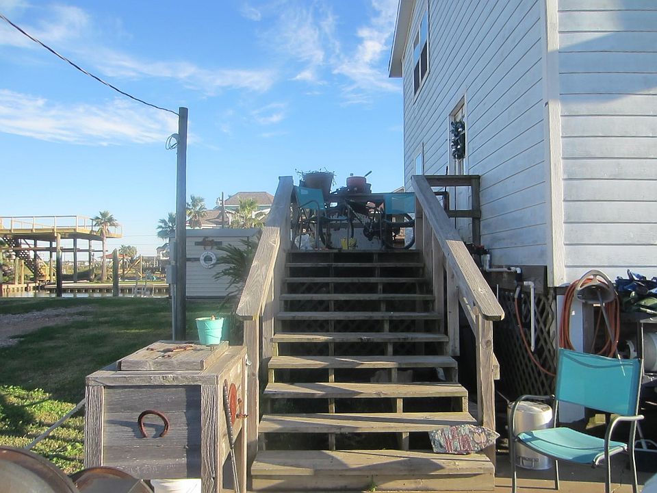 1st image of 314 Shark Ln