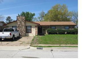 3809 Yellowstone St, Irving, TX 75062