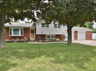 2405 Eastwood St, Portage, IN 46368