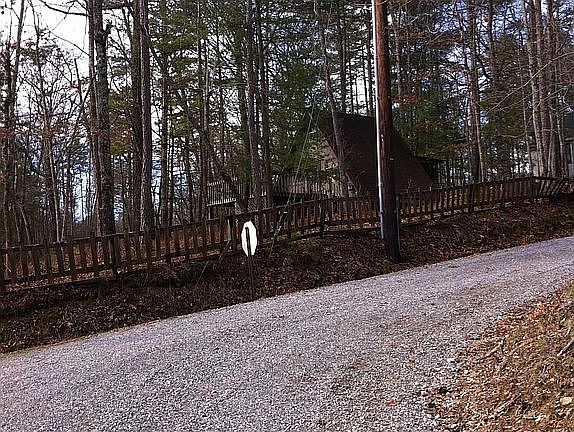 2nd image of 5705 S Hilltop Dr