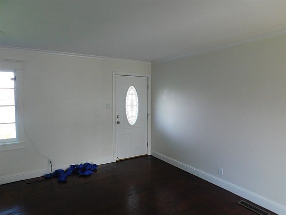5th image of 14154 Lucian Ave
